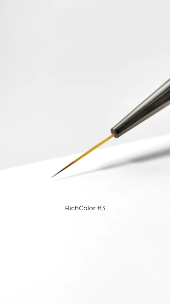 Brush RichColor No. 03 liner 13 mm