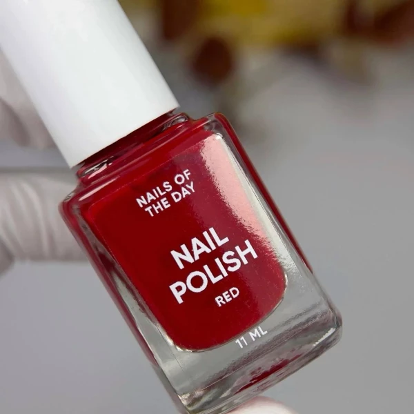 NAILSOFTHEDAY Лак для нігтів RED, 11 мл